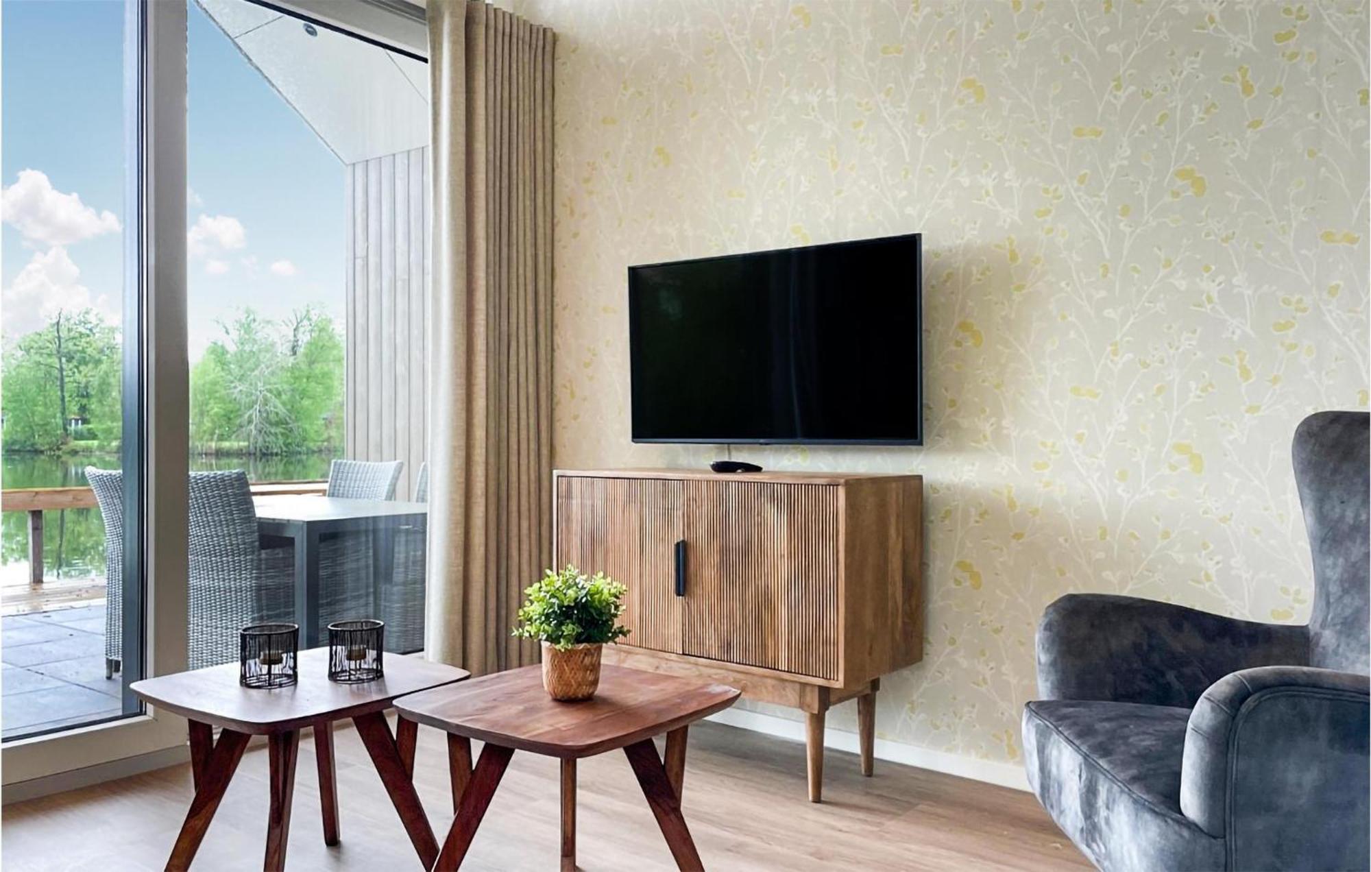 Cozy Home In Oosterwolde With Sauna Buitenkant foto