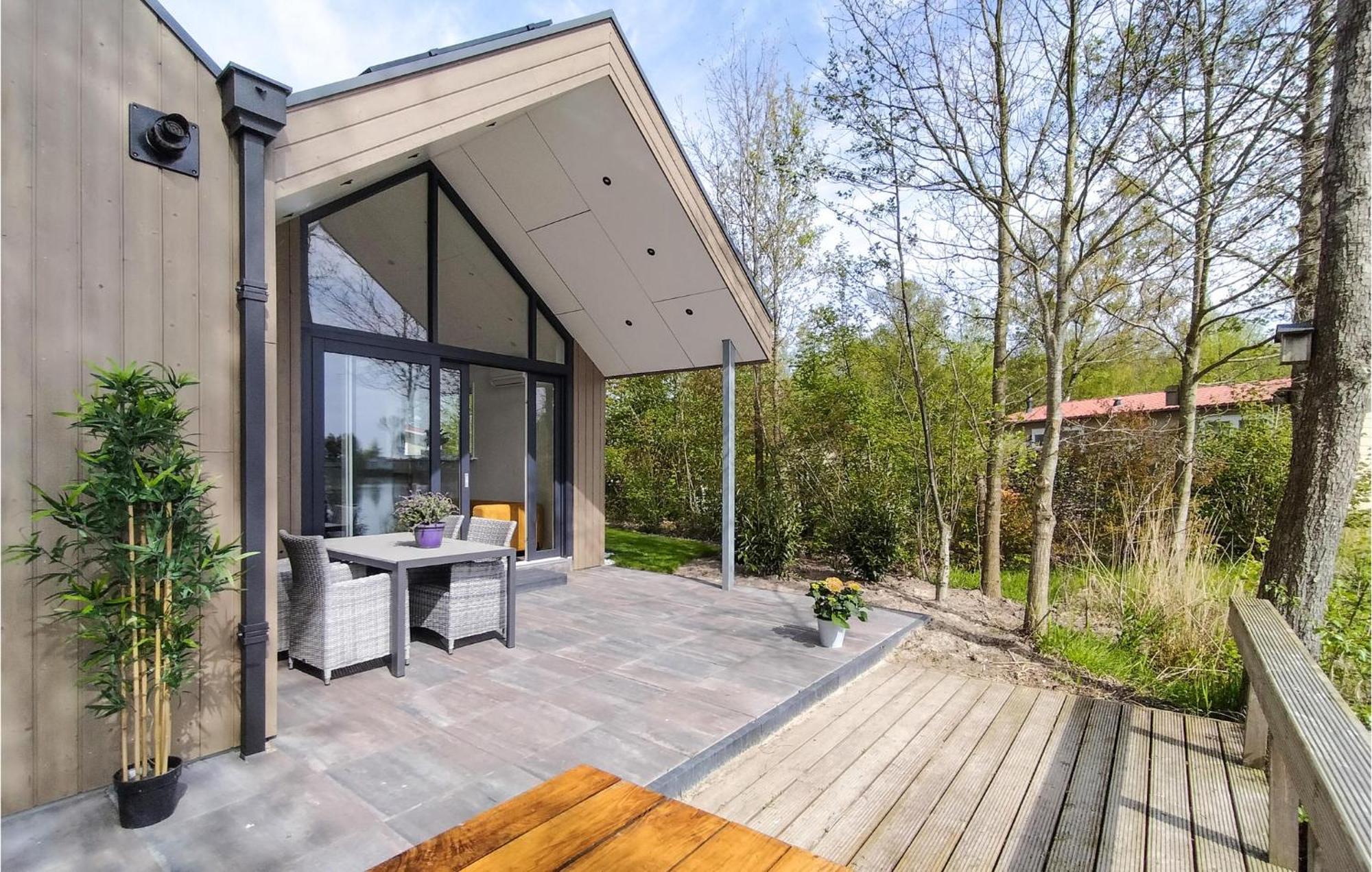 Cozy Home In Oosterwolde With Sauna Buitenkant foto